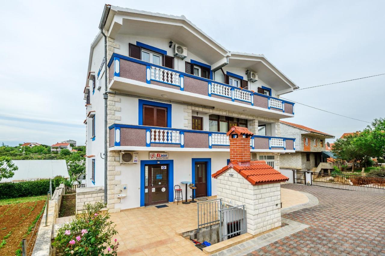 Apartmani Nena Zadar Buitenkant foto
