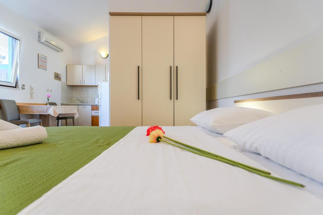 Apartmani Nena Zadar Buitenkant foto